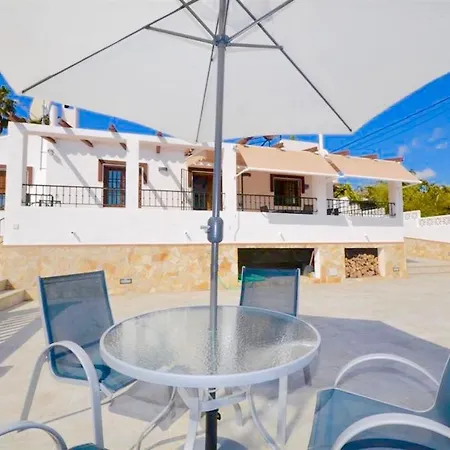 Elisa Villa Nerja