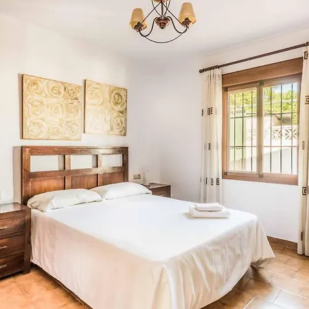 Elisa Villa Nerja